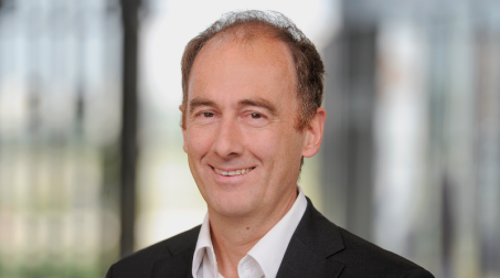 Dr. Siegmar Hassis (Quelle: Daimler)
