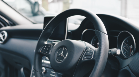Frank Houdek - Einblicke ins Anforderungsmanagement bei Mercedes-Benz