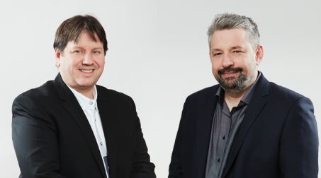 "Ohne Vision ist MBSE nicht realisierbar": Peter Lieber (links) und Daniel Siegl (rechts)